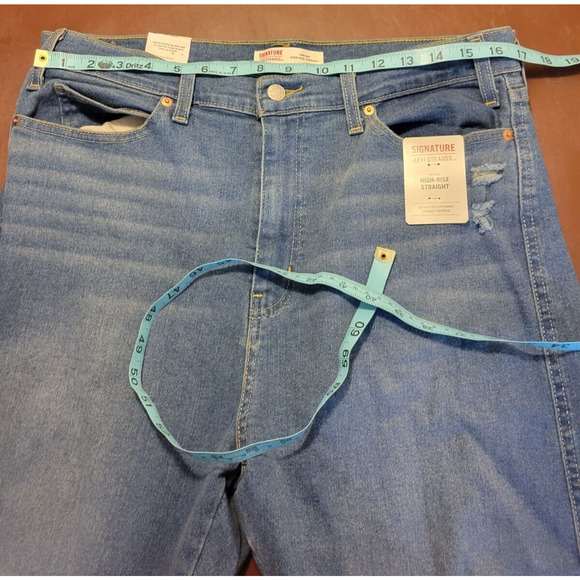 NWT Levi's Blue Denim High Rise Straight Leg Distressed Jeans Women's Size 16 - Picture 4 of 12
